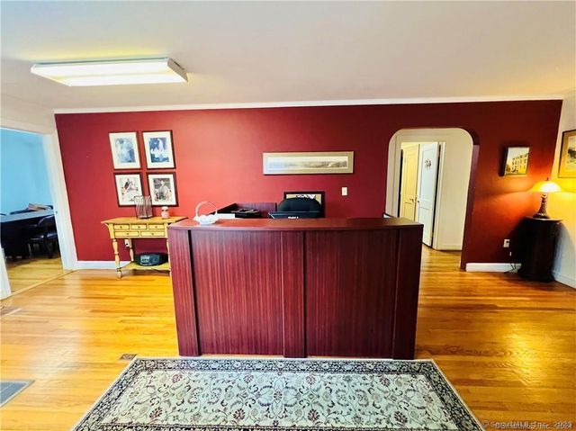 108 Sachem Street, Norwich, CT 06360