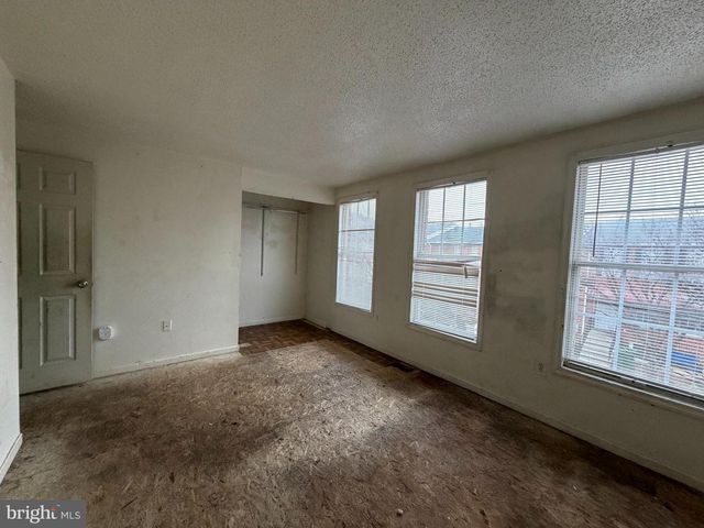 1214 N WOODYEAR ST, Baltimore, MD 21217