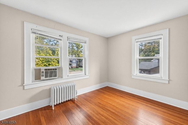 921 N Washington Ave, Green Brook Twp., NJ 08812