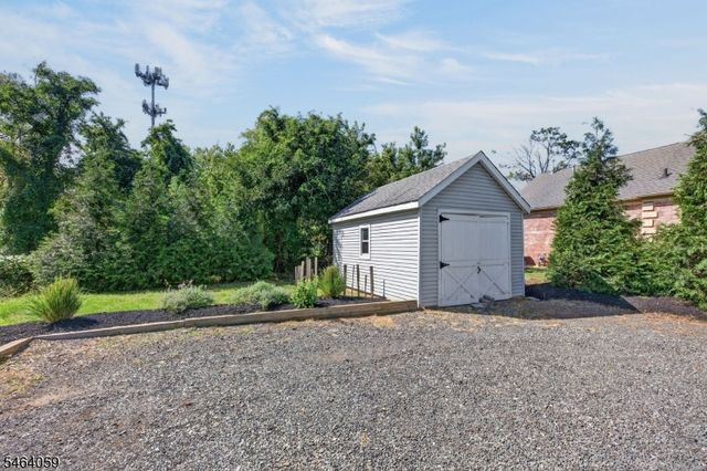 921 N Washington Ave, Green Brook Twp., NJ 08812