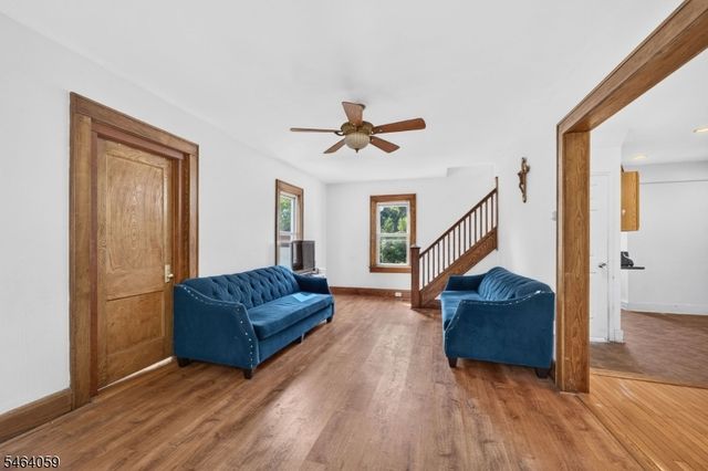 921 N Washington Ave, Green Brook Twp., NJ 08812