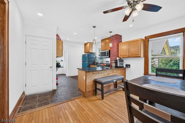 921 N Washington Ave, Green Brook Twp., NJ 08812