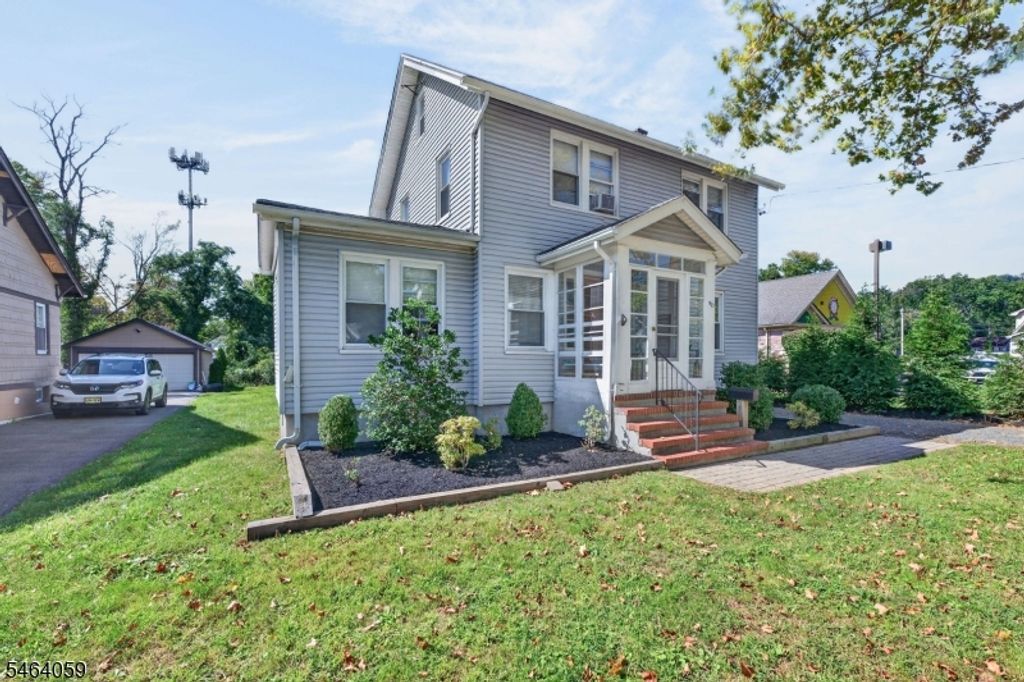 921 N Washington Ave, Green Brook Twp., NJ 08812 — photo 2