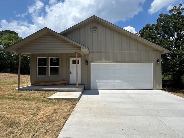 118 Damascus, Russellville, AR 72802