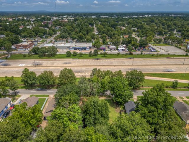 2624 E Admiral Boulevard, Tulsa, OK 74110