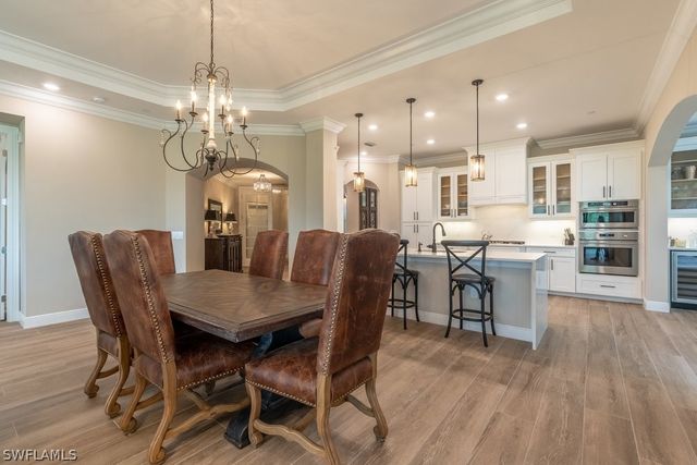 16375 Viansa WAY 102, Naples, FL 34110