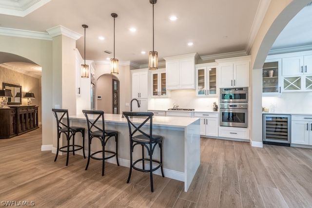 16375 Viansa WAY 102, Naples, FL 34110