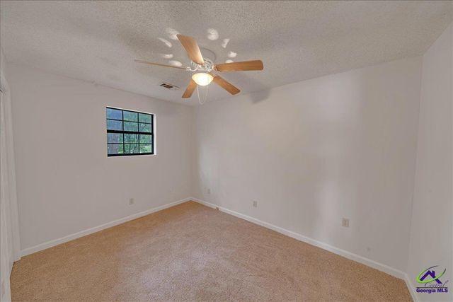 115 S Lake Drive, Perry, GA 31069