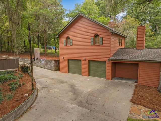 115 S Lake Drive, Perry, GA 31069