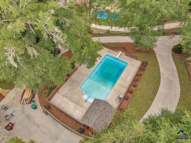 115 S Lake Drive, Perry, GA 31069