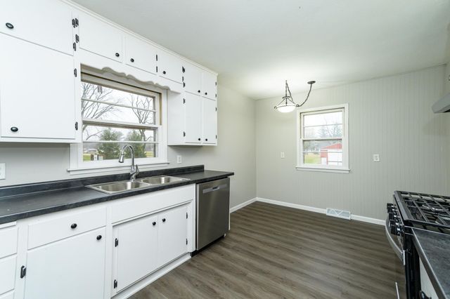 5444 Covill Street SW, Stewartville, MN 55976