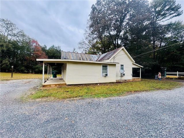 112 Cemetery Street, Kingston, GA 30145