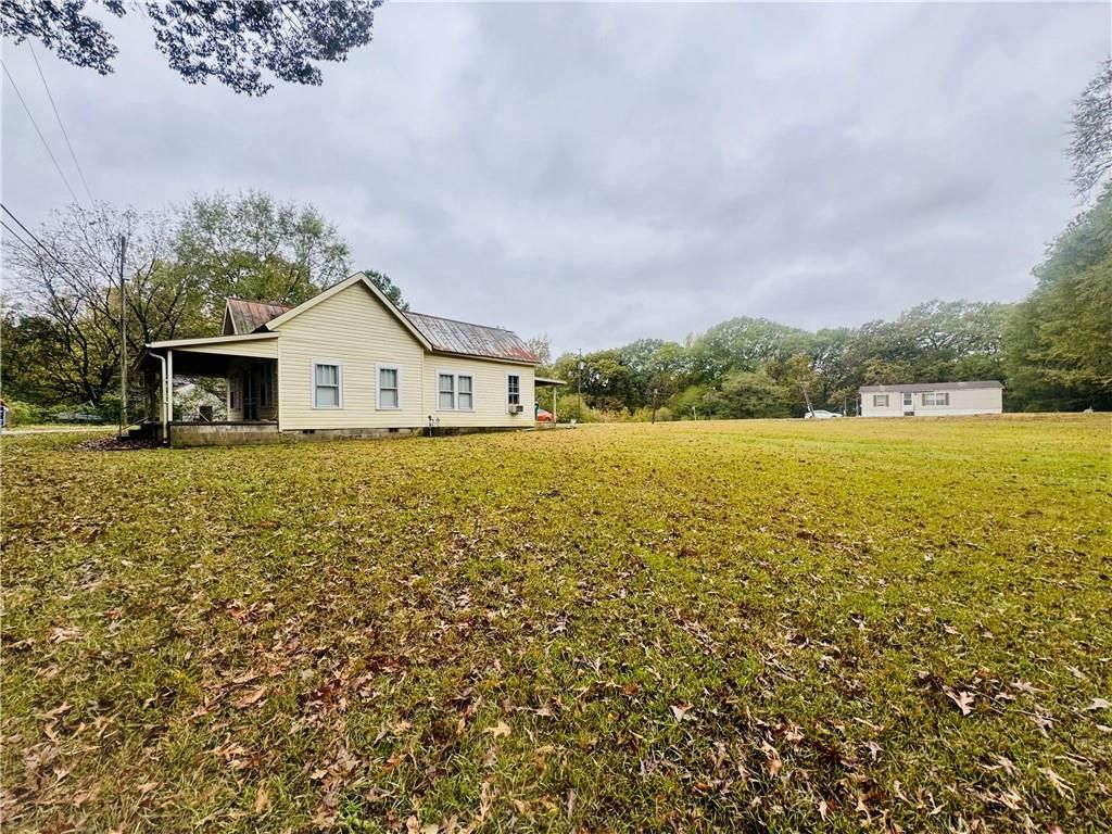 112 Cemetery Street, Kingston, GA 30145