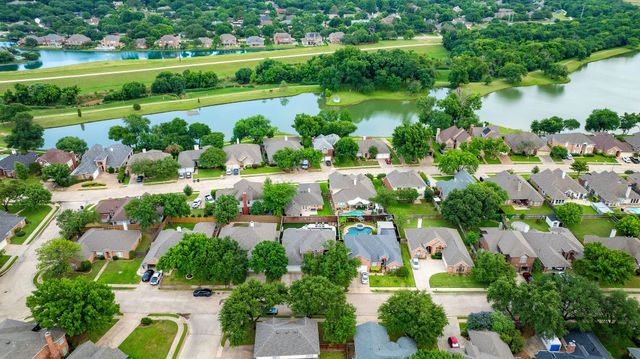 3118 Watercress Circle, Arlington, TX 76012