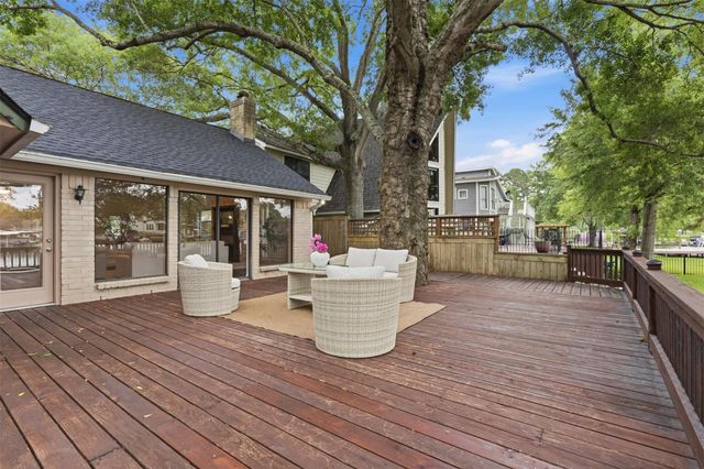 5046 Pleasure Lake Drive, Willis, TX 77318
