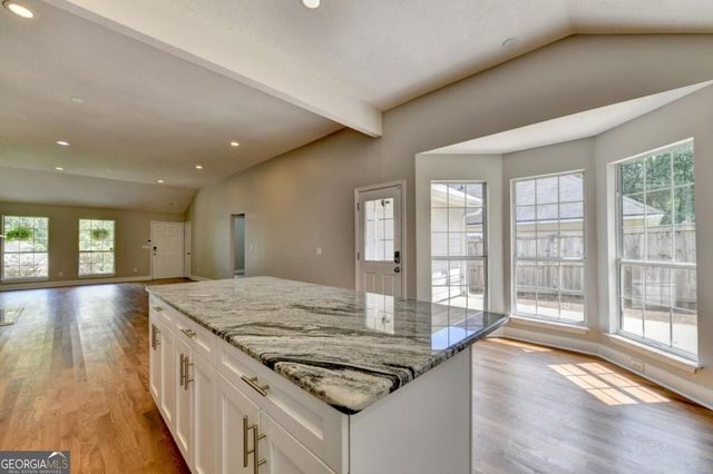 10525 Willow Meadow Circle, Johns Creek, GA 30022
