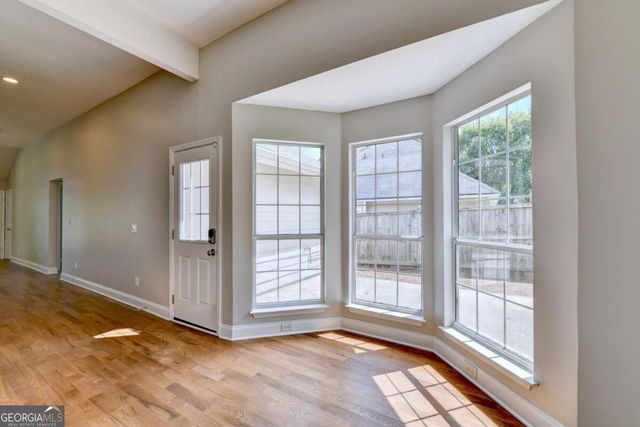 10525 Willow Meadow Circle, Johns Creek, GA 30022