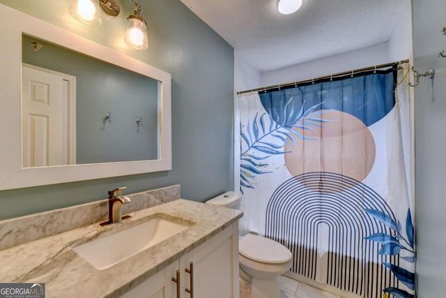 10525 Willow Meadow Circle, Johns Creek, GA 30022