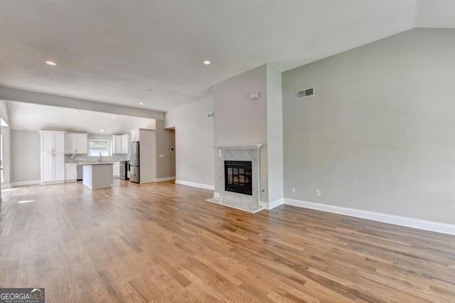 10525 Willow Meadow Circle, Johns Creek, GA 30022