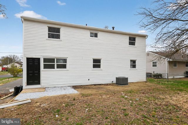 138 COUNTRY CLUB RD, Pine Hill, NJ 08021