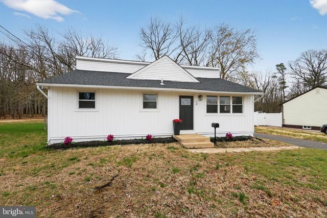 138 COUNTRY CLUB RD, Pine Hill, NJ 08021