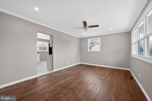 138 COUNTRY CLUB RD, Pine Hill, NJ 08021