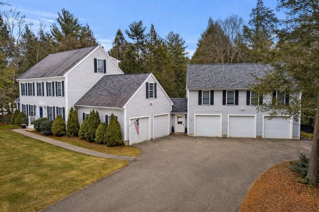 23 Camp Lee Road, Epping, NH 03042