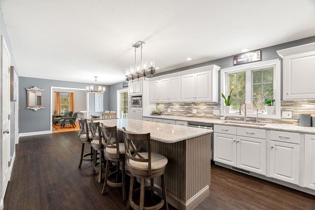 23 Camp Lee Road, Epping, NH 03042