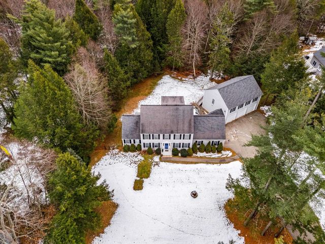 23 Camp Lee Road, Epping, NH 03042