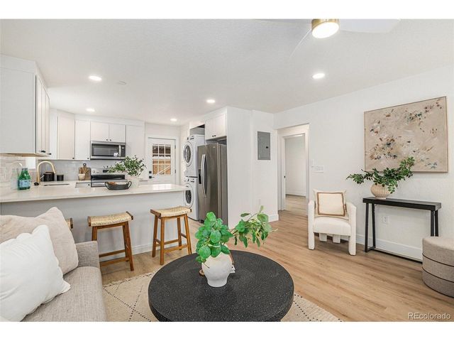 3211 N Steele St, Denver, CO 80205