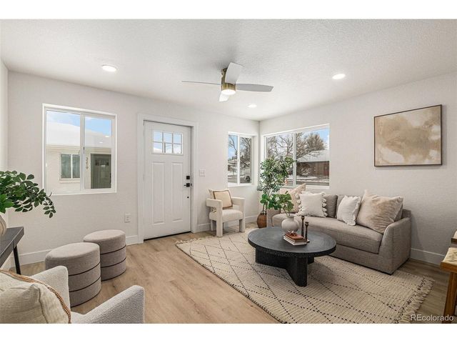 3211 N Steele St, Denver, CO 80205