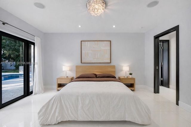 8363 SW 98th St, Miami, FL 33156