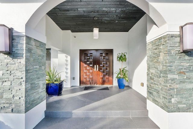 8363 SW 98th St, Miami, FL 33156