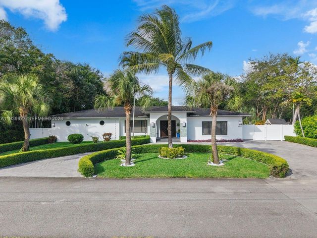 8363 SW 98th St, Miami, FL 33156