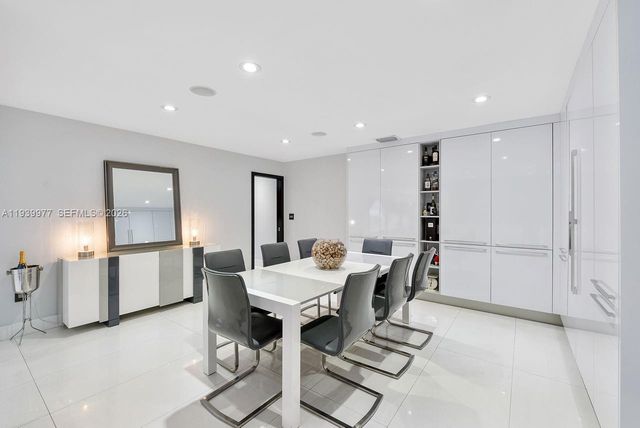 8363 SW 98th St, Miami, FL 33156