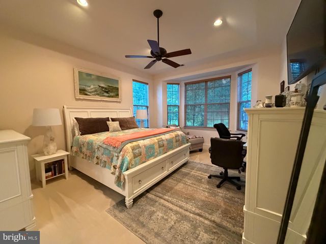 5 GOLF VIEW DR, Little Egg Harbor Twp, NJ 08087