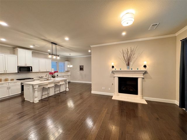 17730 Bottlebrush Drive, Dallas, TX 75252