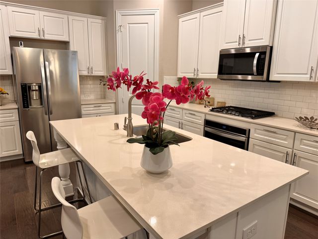 17730 Bottlebrush Drive, Dallas, TX 75252