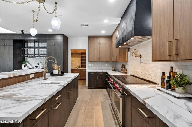 8220 E APPALOOSA Trail, Scottsdale, AZ 85258