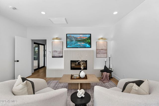 8220 E APPALOOSA Trail, Scottsdale, AZ 85258