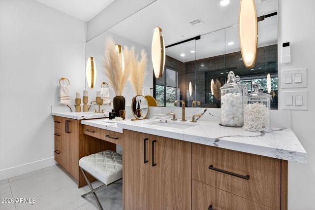 8220 E APPALOOSA Trail, Scottsdale, AZ 85258