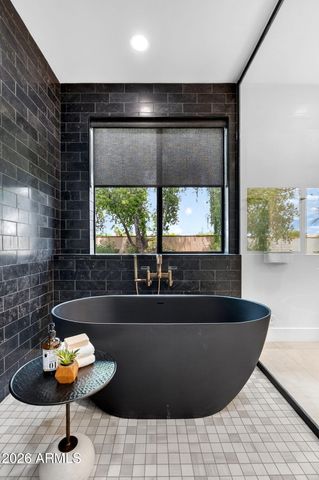 8220 E APPALOOSA Trail, Scottsdale, AZ 85258