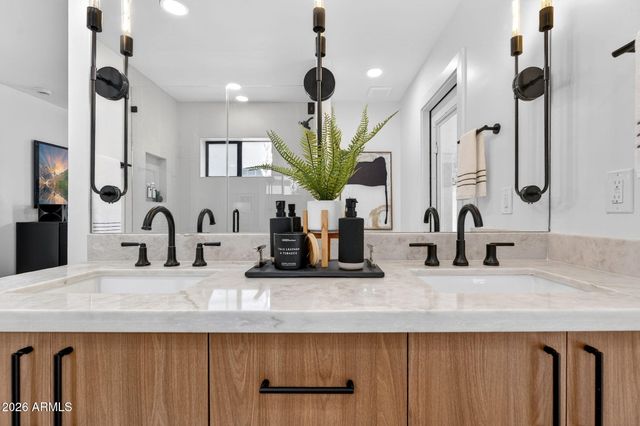 8220 E APPALOOSA Trail, Scottsdale, AZ 85258