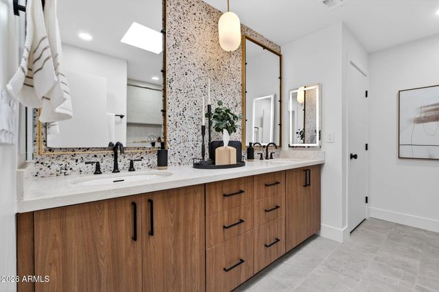 8220 E APPALOOSA Trail, Scottsdale, AZ 85258