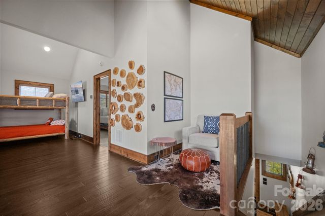 23 Eagle Park Circle, Banner Elk, NC 28604