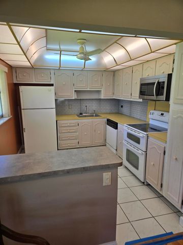 1076 NW 85TH A72, Plantation, FL 33322