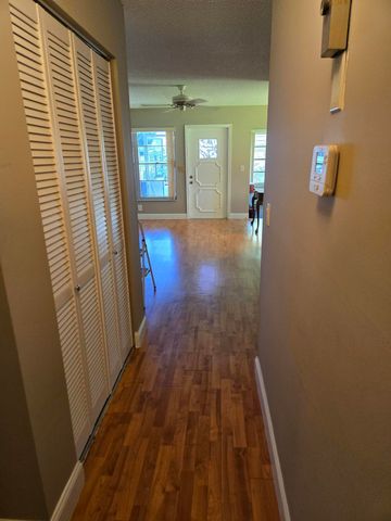 1076 NW 85TH A72, Plantation, FL 33322