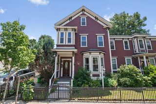 29 Sagamore 2, Boston, MA 02125