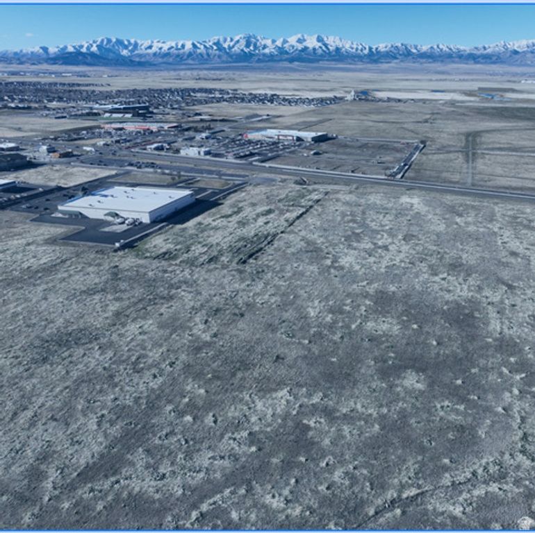 Image 2 of property listing at 2540 N 400 E, Tooele, UT 84074