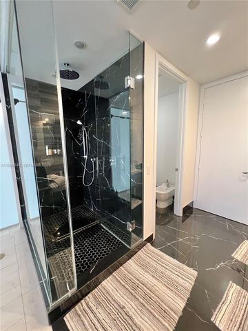 1100 Biscayne Blvd 5804, Miami, FL 33132